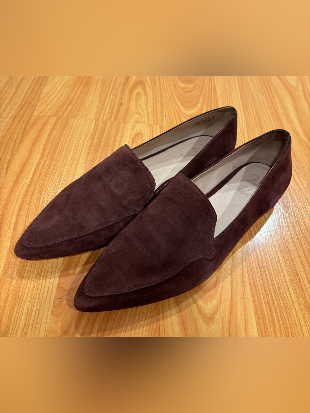 27 Edit Red Burgundy Suede Slip On Almond Point Toe Hannah Loafer Flats Size 9.5 - Picture 2 of 9